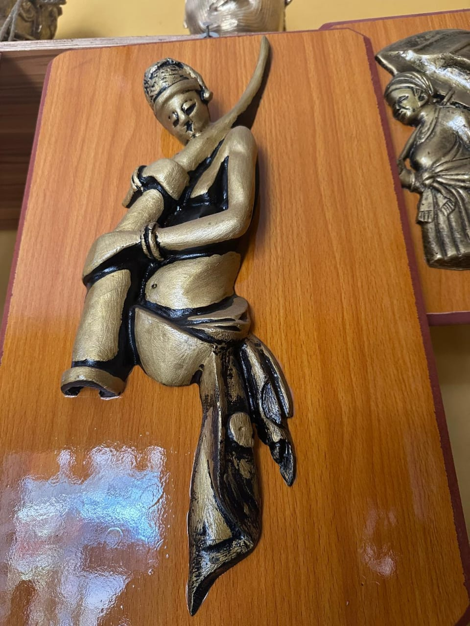 Jewelry & Adornment