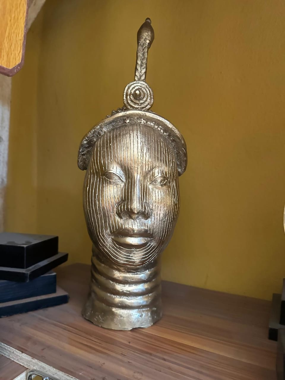 Head of an Iyoba (Queen Mother) — view 1